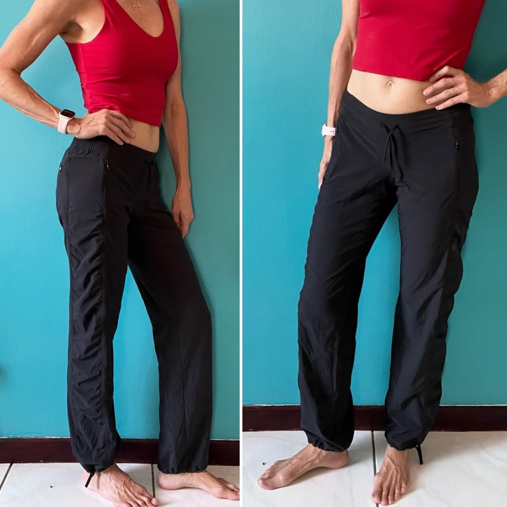 Athleta black womens joggers sz 2